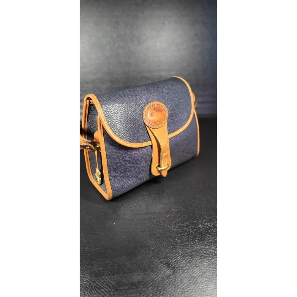 Vintage Dooney & Bourke Green Leather Equestrian Crossbody Medium Essex Purse !!
